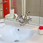 Melita Apartman *