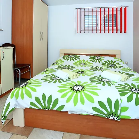 Melita Apartment *